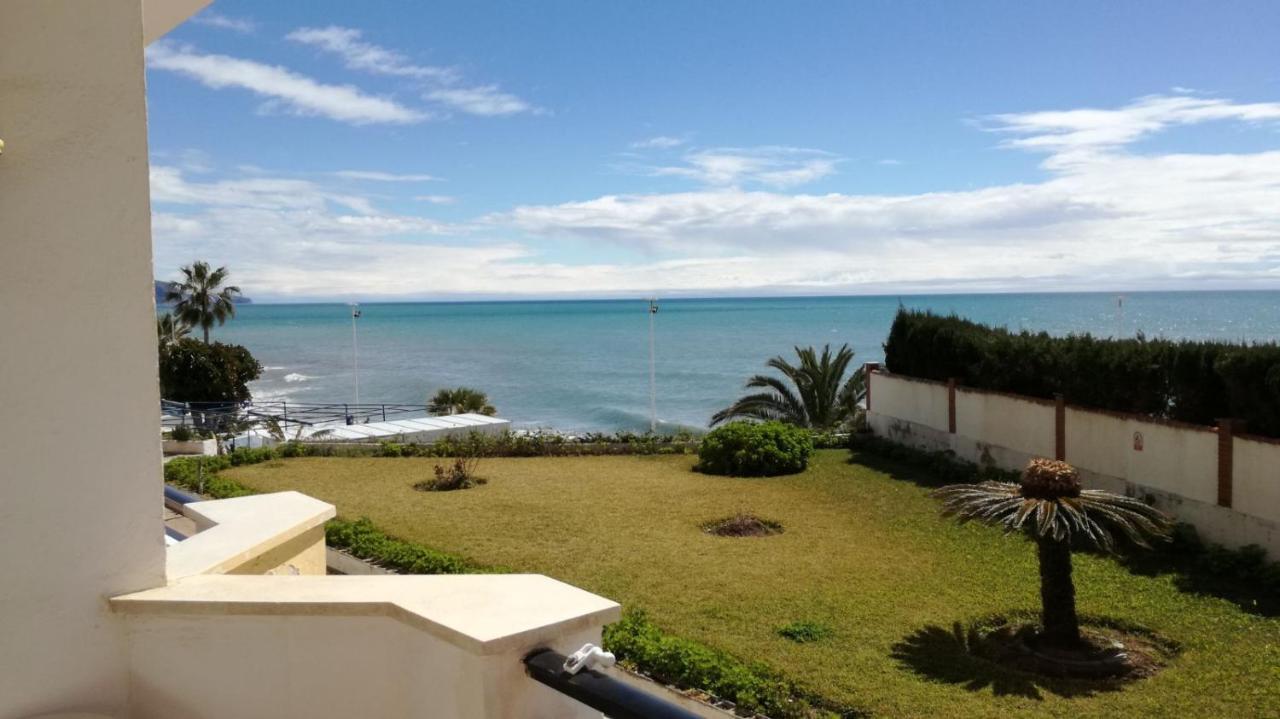 נרחה Apartamento A Pie De Playa. מראה חיצוני תמונה